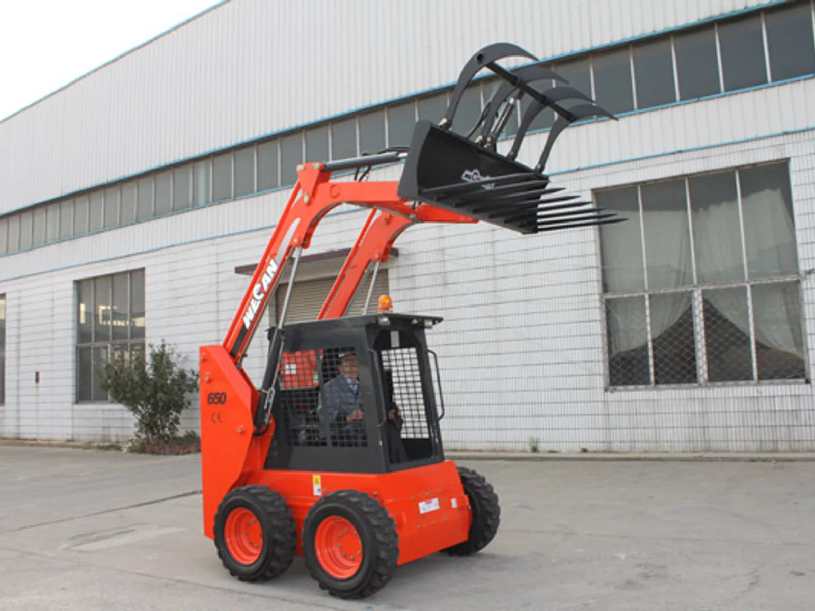 Skid steer industrial grapple attachment