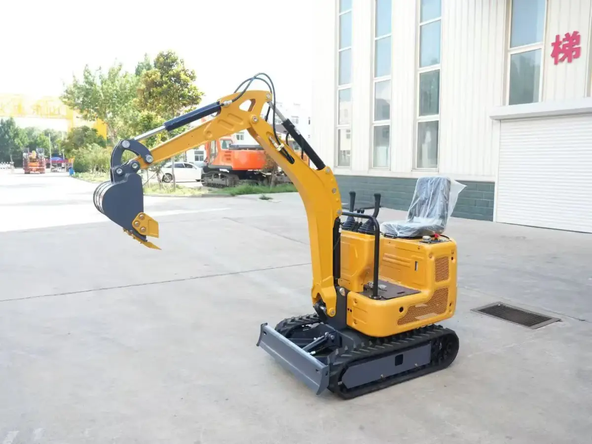 TerraCub 12Q compact excavator front working view