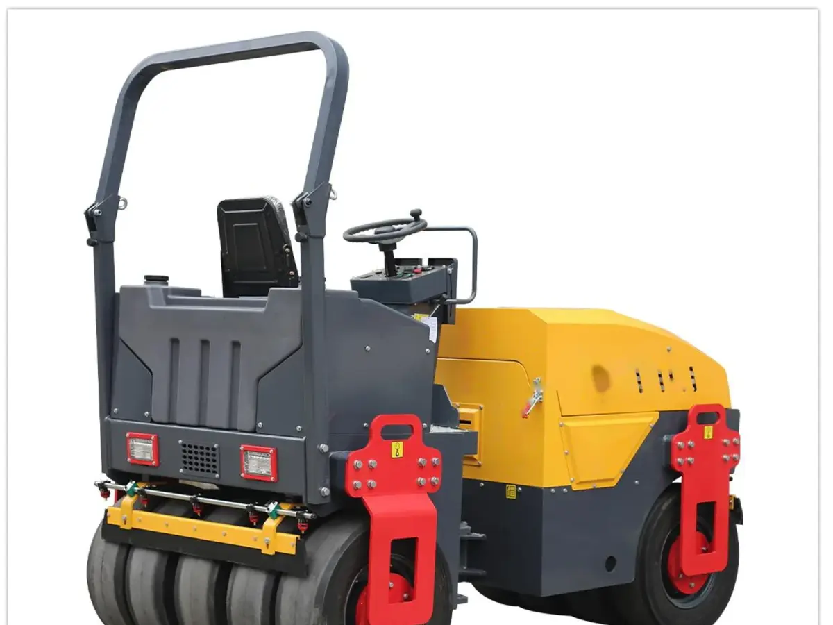 TerraCub 3-Ton Pneumatic-Tyred Road Roller TC-JST1200 image 2