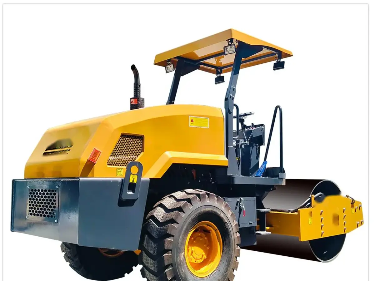 TerraCub 4-Ton Single-Drum Vibratory Road Roller TC-JS4000 image 2