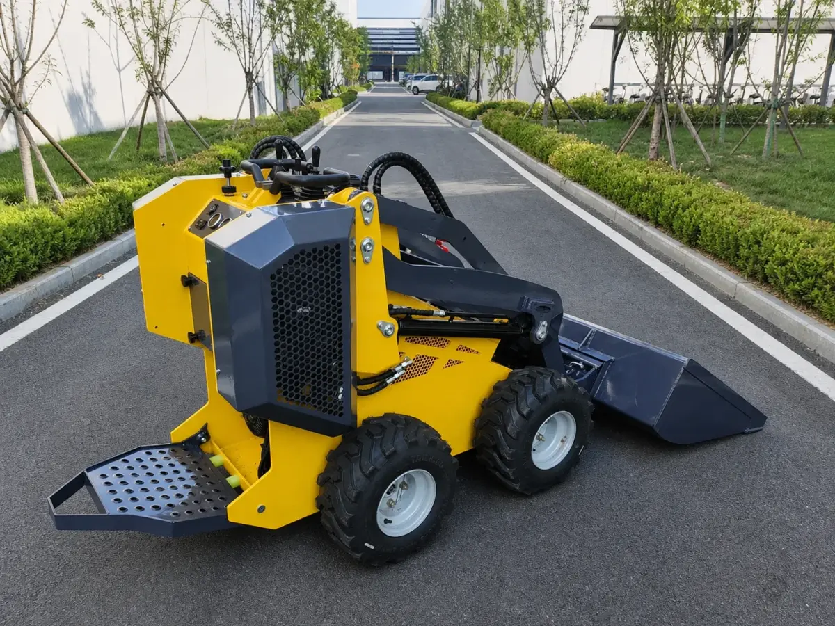 Mini Skid Steer S370