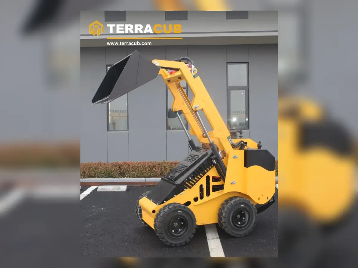 TerraCub Wheeled Skid Steer Loader S750 image 5