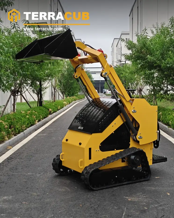 TerraCub Mini Track Skid Steer Loader T480 image 5